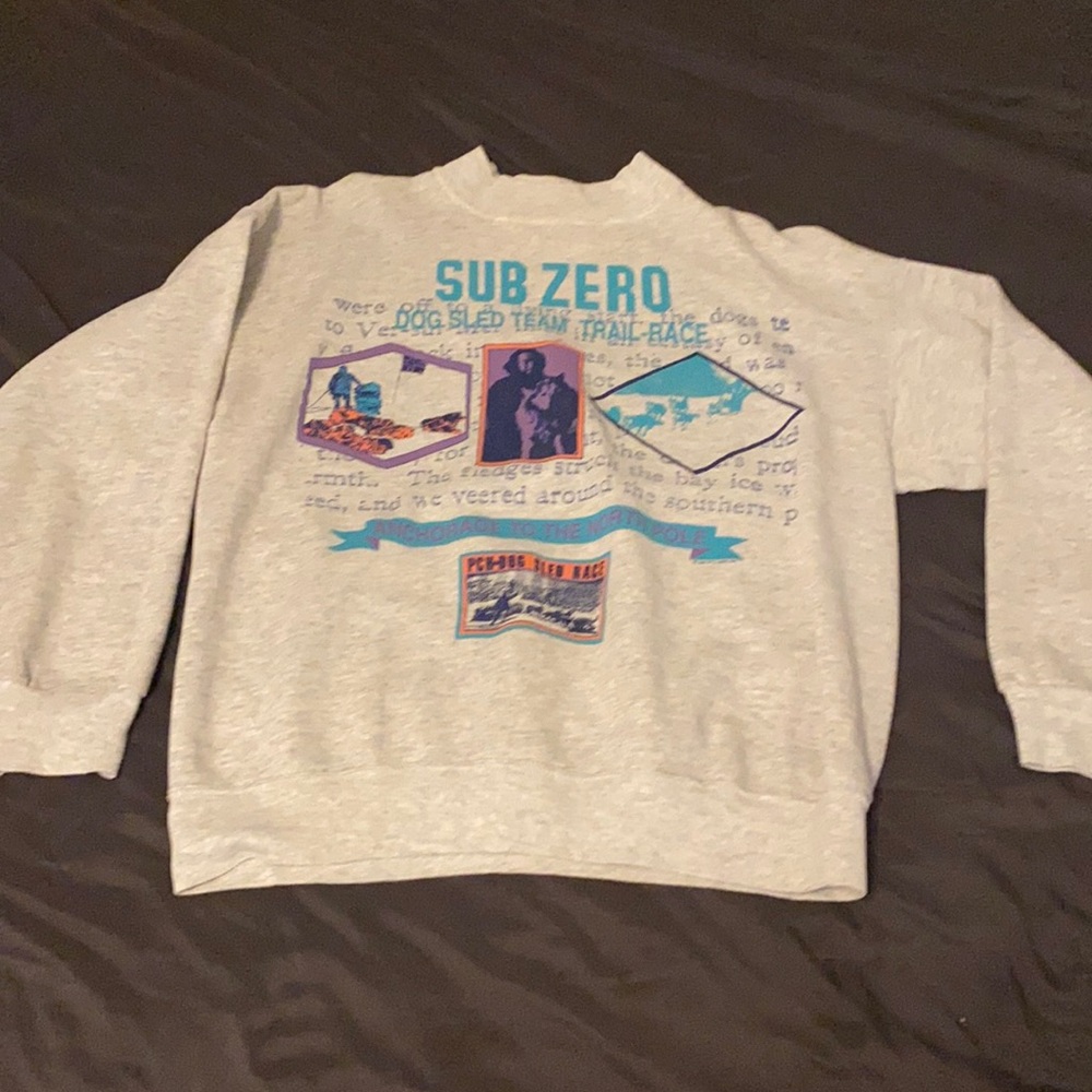 Sub zero Dog sled team vintage 80’s inspired sweatshirt Gray size M